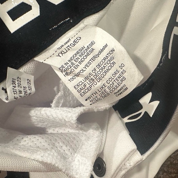 EUC! Under Armour White Athletic Pants baseball bottoms  Youth XL - Picture 2 of 5